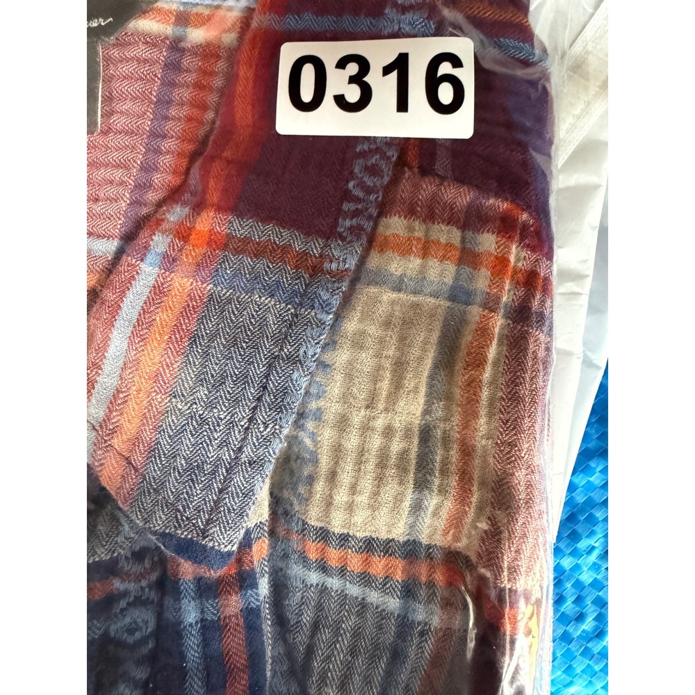 Eddie Bauer Womens Lightweight Plaid Flannel Button Down Shirt Red Herringbone M - Picture 6 of 6